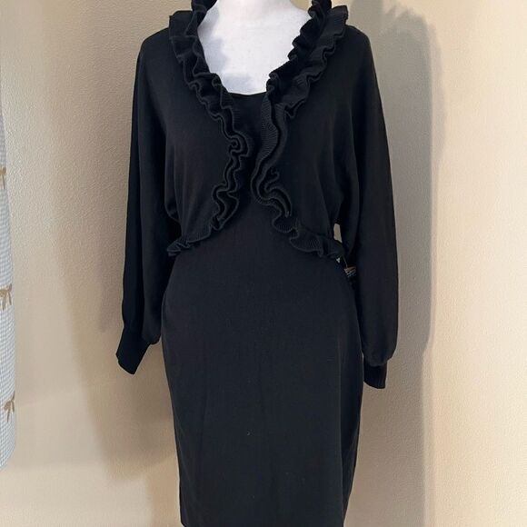 NWT! Evan Picone Ruffle Black Dress w Long Dolman Style Sleeves Small - Picture 2 of 11